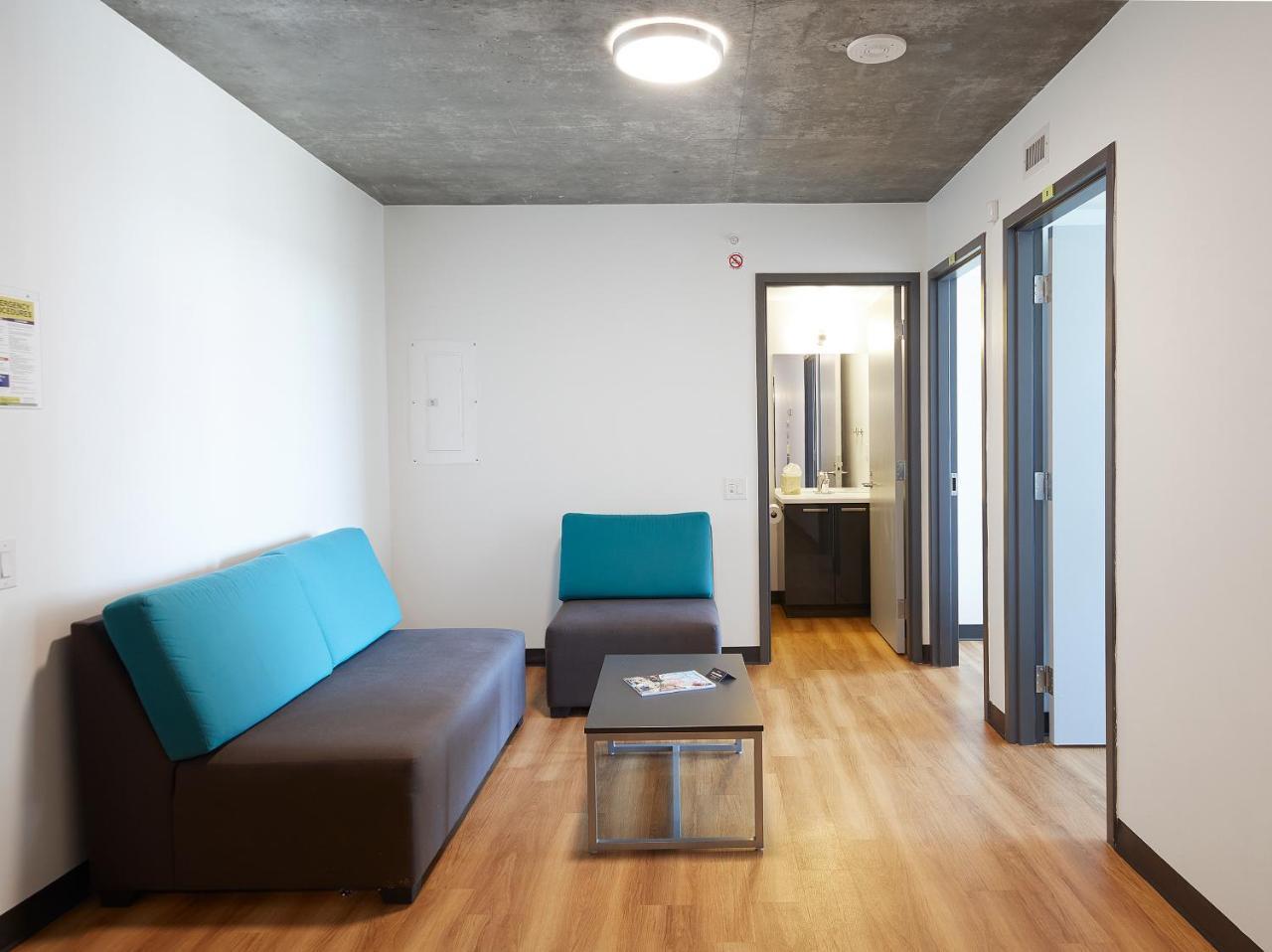 Centennial Place Student Residence Scarborough Toronto Exterior photo